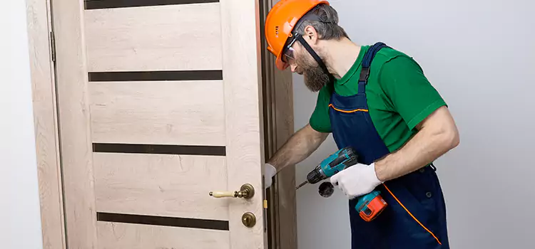 Replace Internal Door Handle with Lock Newport News